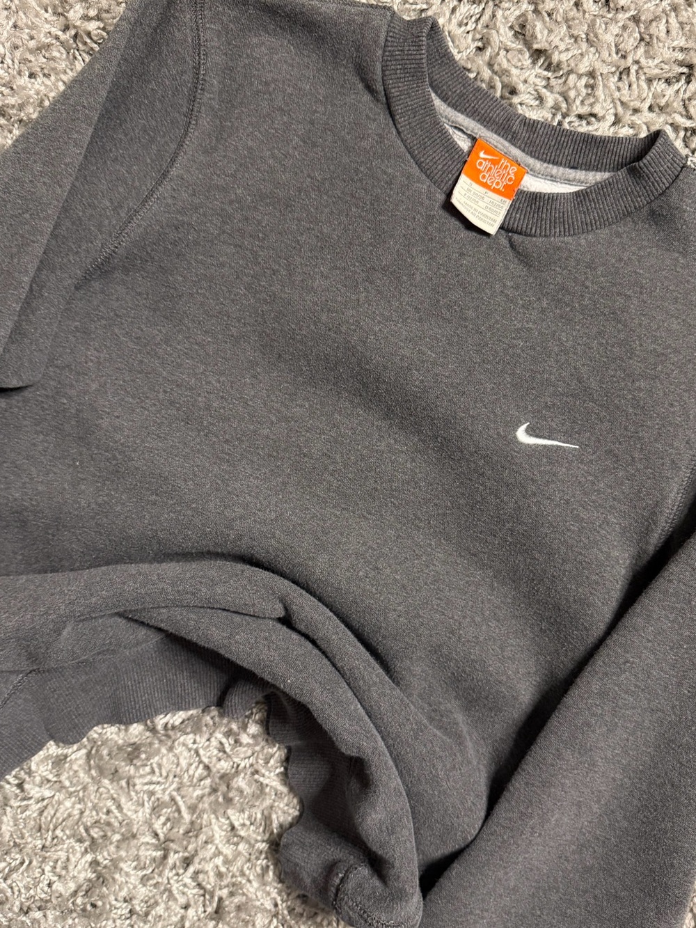 2000s Nike Gray Crewneck